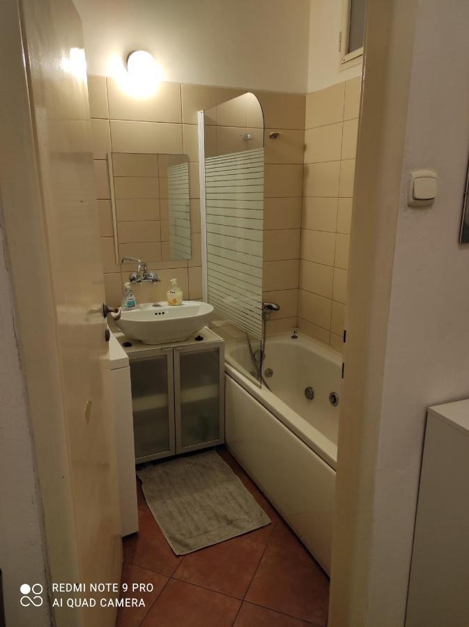 Coronation Apartment Bratislava Dış mekan fotoğraf