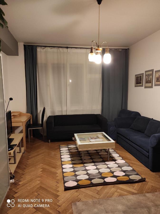 Coronation Apartment Bratislava Dış mekan fotoğraf