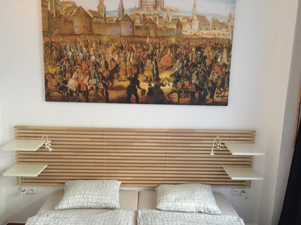 Coronation Apartment Bratislava Dış mekan fotoğraf